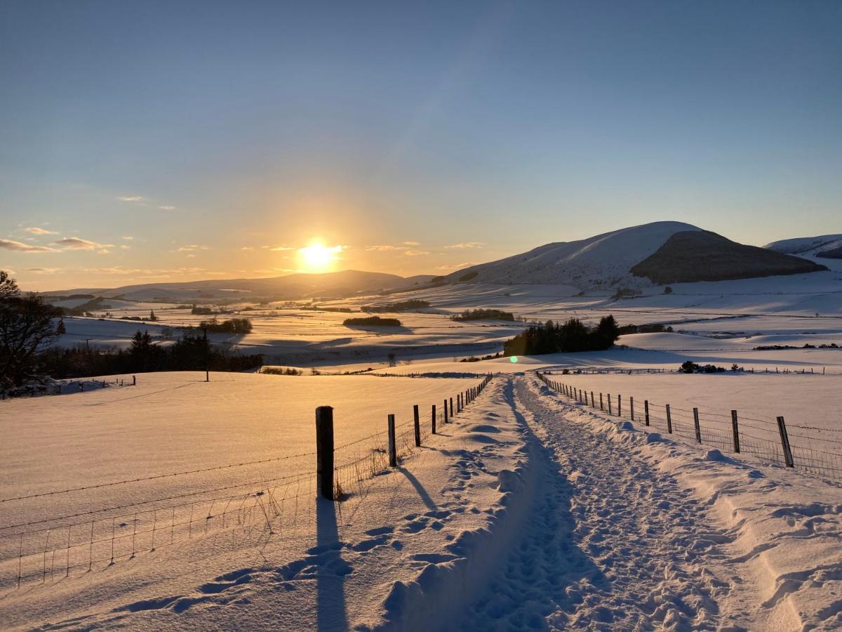Holiday home Woodside Steading Huntly